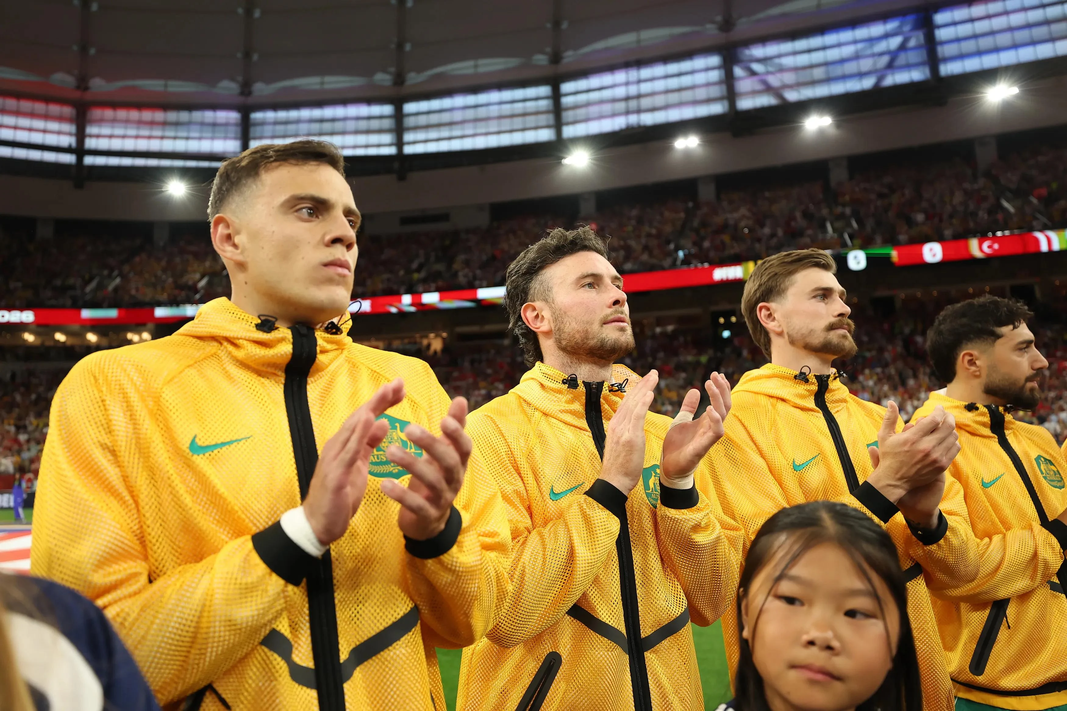 葡萄牙锋线告急，C罗伤停引担忧